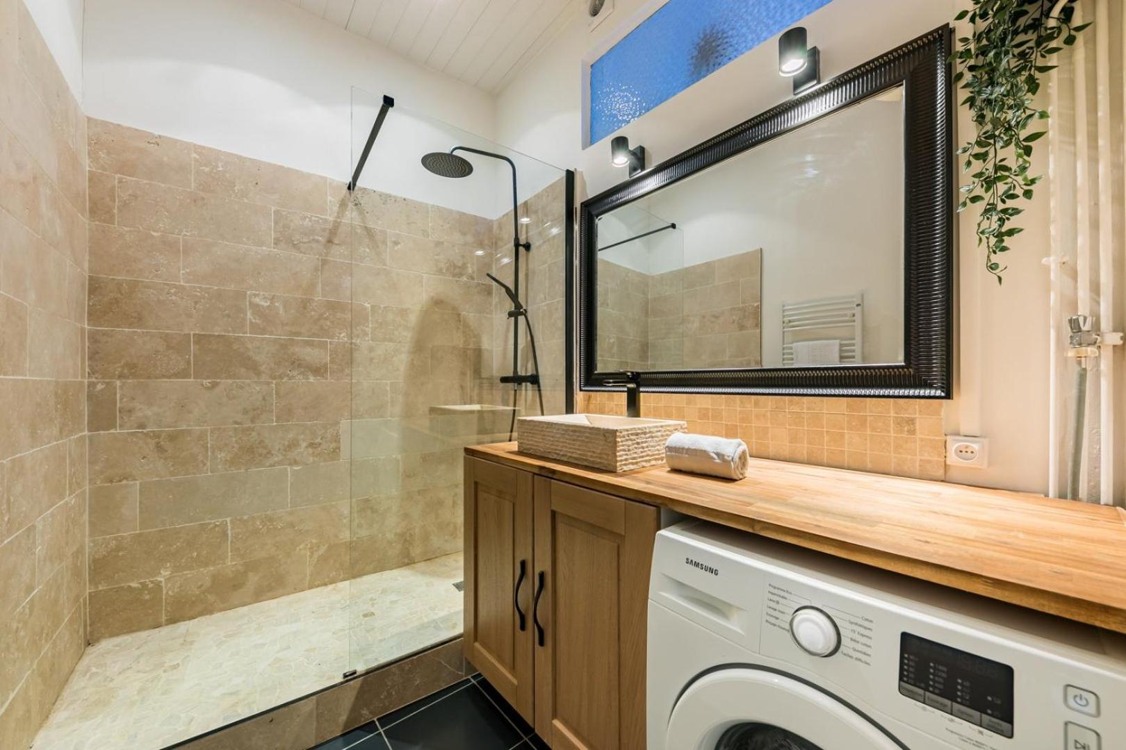 Апартаменты Guestready - T2 - 10Min Part Dieu - Spacious Apt Лион Экстерьер фото